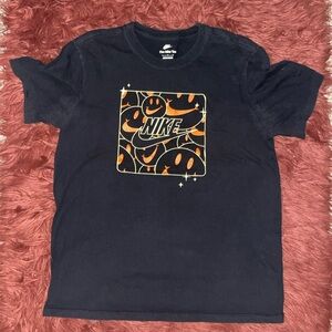 Men’s Nike smiley faces graphic tee sz large